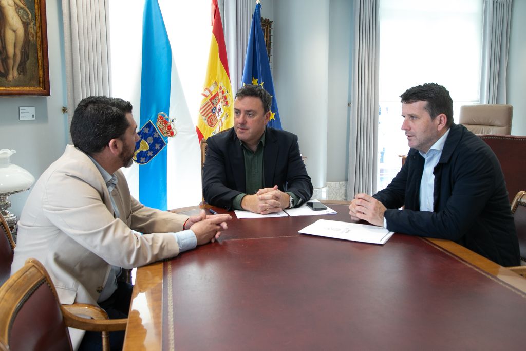 A Deputación da Coruña e o Concello de Boiro traballan na apertura do novo vial Saltiño-Berres para desconxestionar o núcleo urbano de Boiro