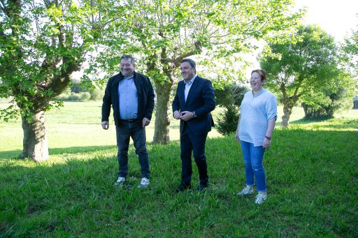 A Deputación construirá un aparcamento disuasorio con servizo de lanzadeira de bus eléctrico ás Fragas do Eume