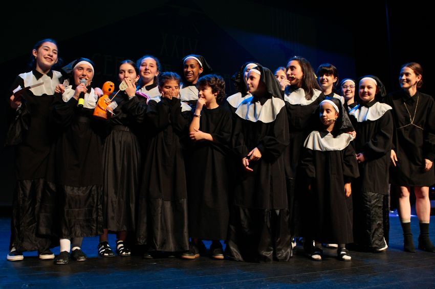 O Teatro Colón acolleu a gran festa do Teatro Escolar e Afeccionado da provincia da Coruña