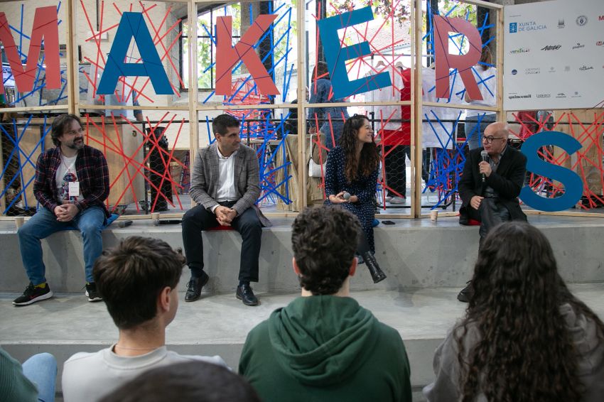 Regueira reivindica na Maker Faire Galicia a importancia de preservar os oficios artesanais