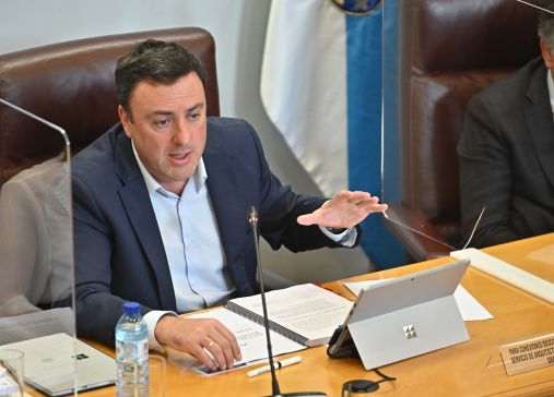 A Deputación da Coruña insta á Xunta de Galicia a mellorar o financiamento dos concellos incrementando o Fondo de Cooperación Local “tras dez anos conxelado”