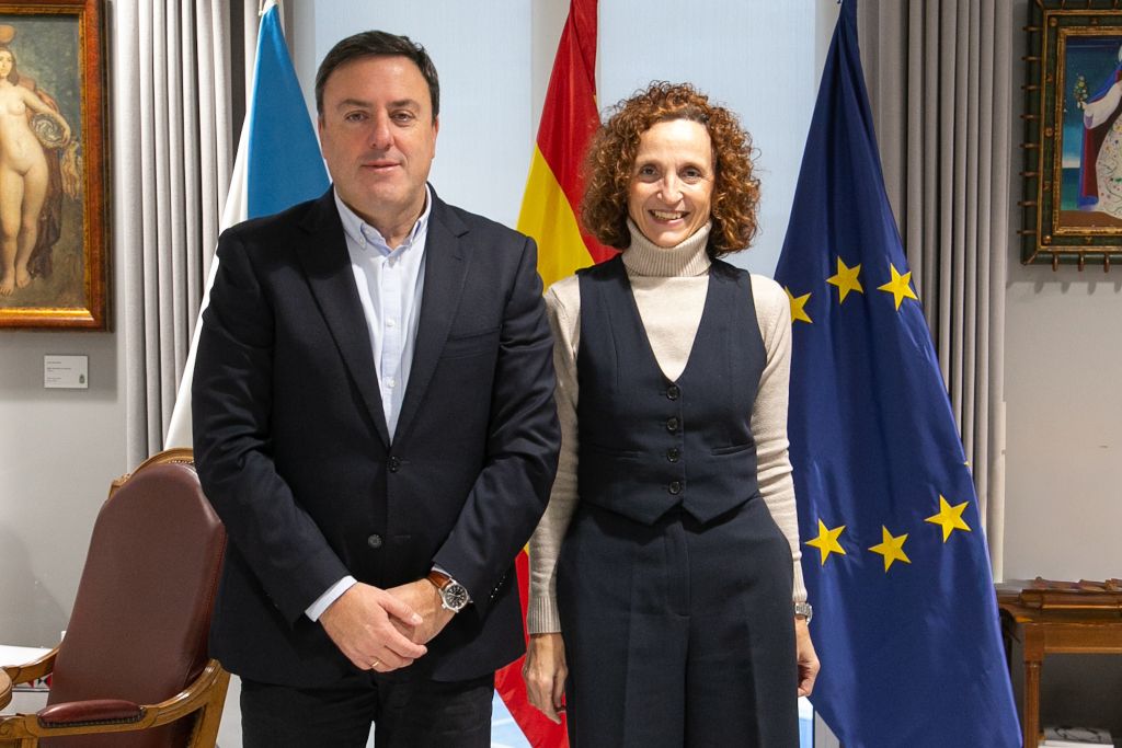O presidente da Deputación da Coruña recibe á nova Fiscala Superior de Galicia