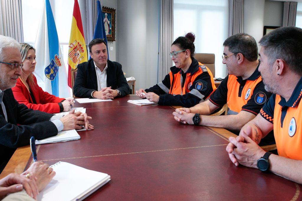 A Deputación apoia con 75.000 euros ás agrupacións de voluntarios de Protección Civil da provincia