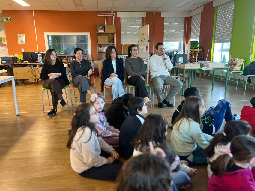 A Deputación promove en Noia a sensibilización ambiental entre o alumnado de Primaria cun obradoiro sobre aves nocturnas