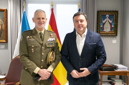 Formoso destaca a importancia de que A Coruña acolla o cumio internacional REAIM 2026 nun encontro co director xeral do CESTIC