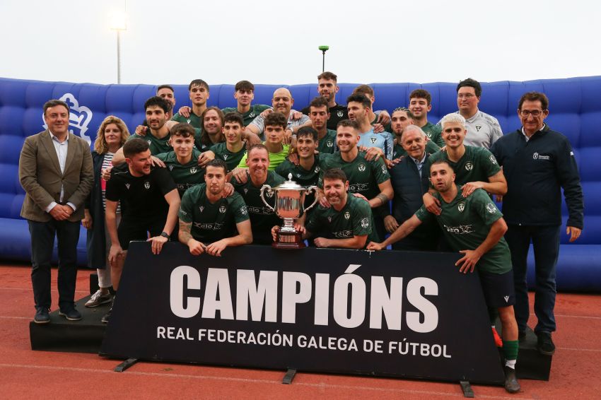 Victoria B e San Tirso SD álzanse coa Copa Deputación da Coruña de Fútbol