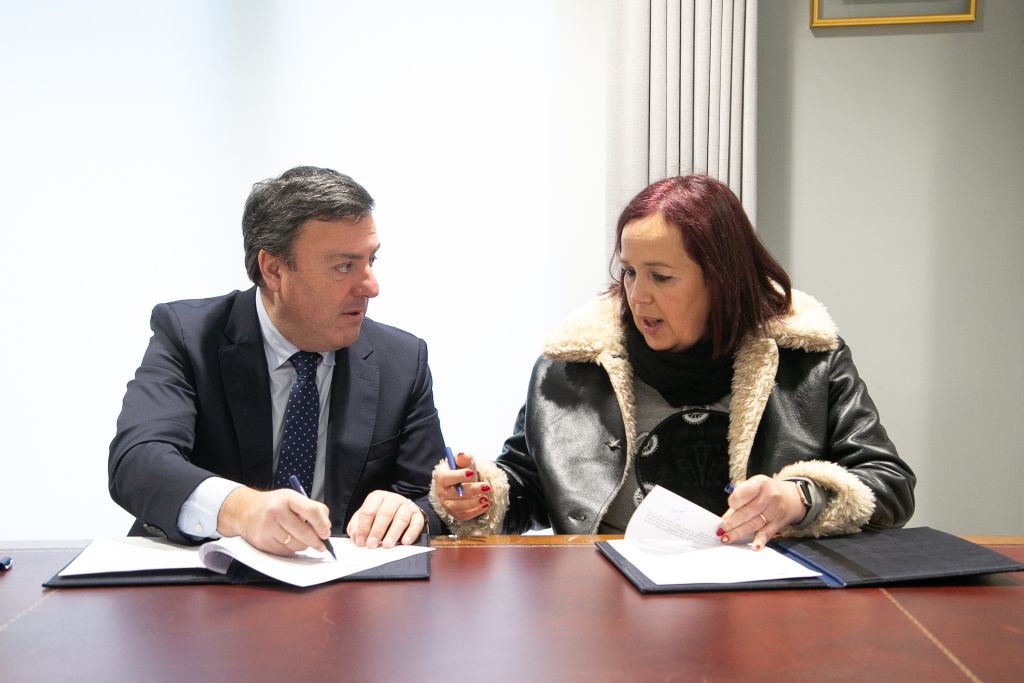 A Deputación da Coruña e Camariñas traballan xa na Mostra do Encaixe de 2026 coa vontade de “seguir mellorando unha cita de referencia internacional”