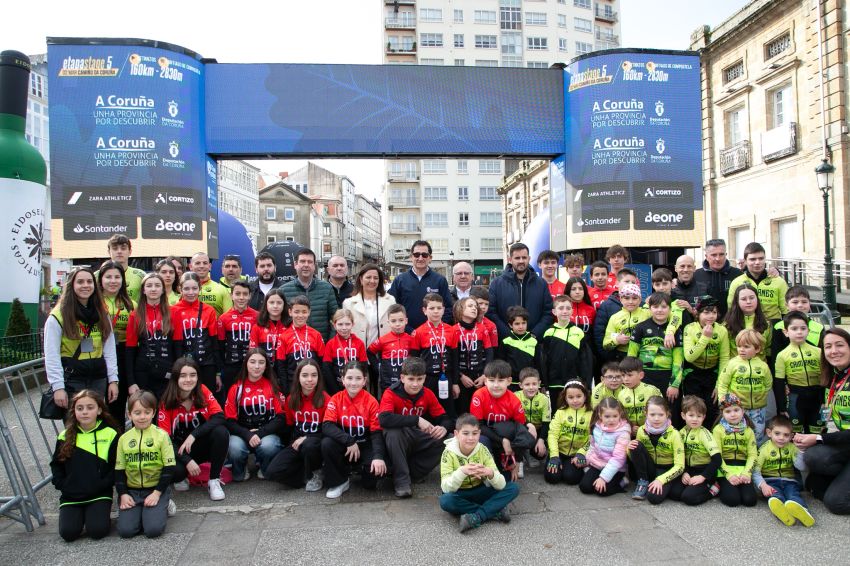 A Deputación da Coruña, presente na entrega de premios de O Gran Camiño en Santiago