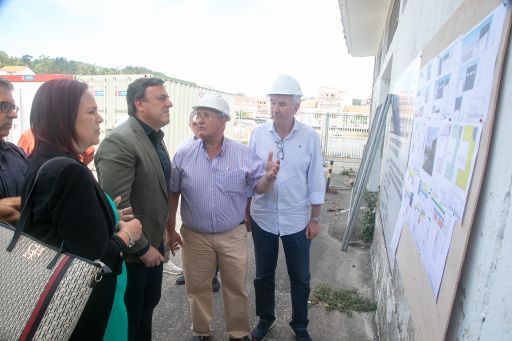 Formoso supervisa en Camariñas as obras do futuro Museo dos Naufraxios e visita as instalacións de Cerdeimar