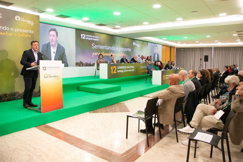 Formoso anima a Unións Agrarias a seguir “traballando por un rural vivo”