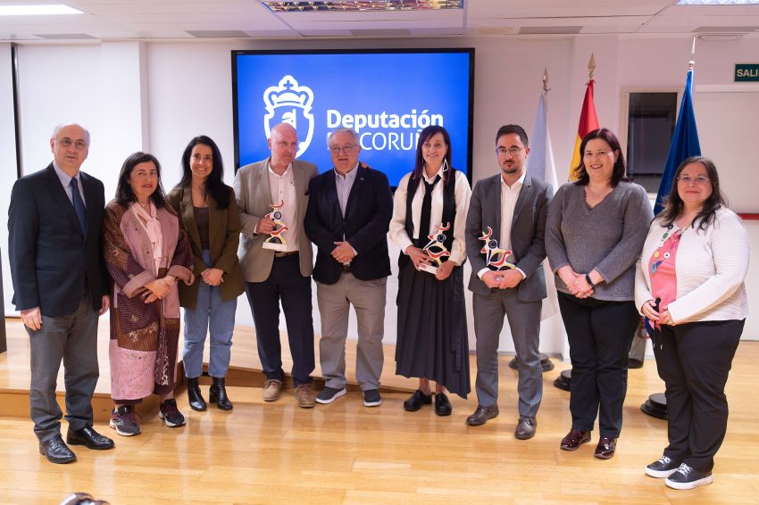 A Deputación da Coruña entrega os III Premios Xoán Vicente Viqueira de Investigación en Ciencias Sociais