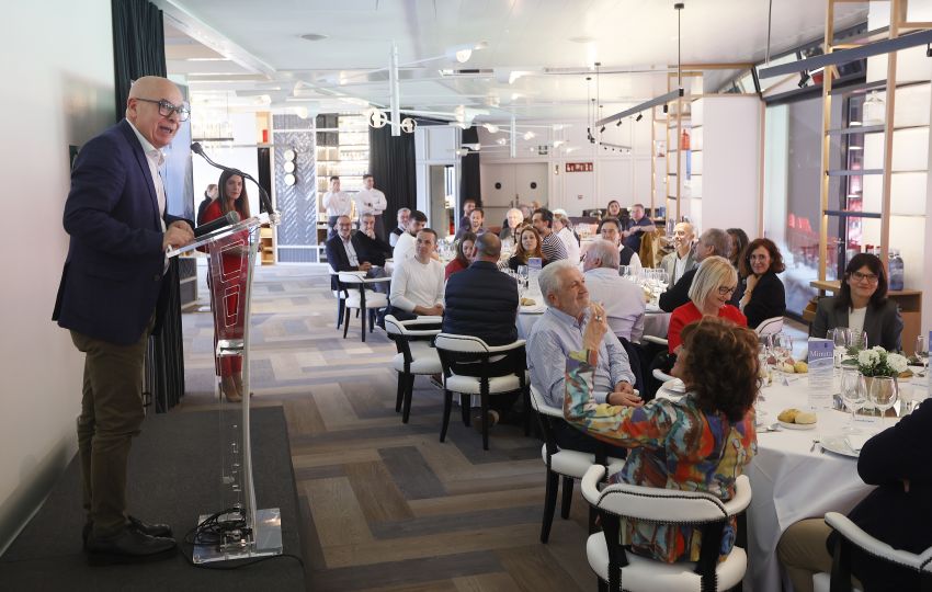 A Coruña conquista os “5 sentidos” do público bilbaíno que acudiu á presentación gastronómica da Deputación