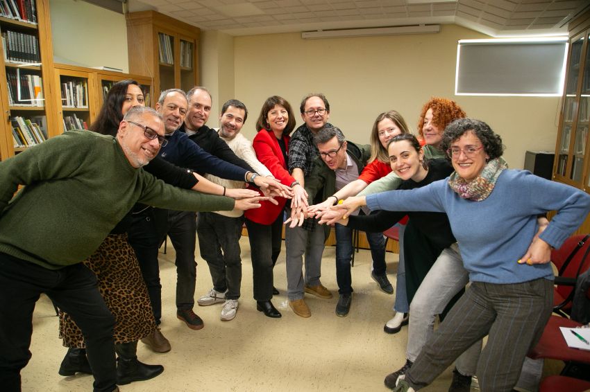 A Área de Lingua da Deputación impulsa a creación dunha rede provincial de grupos de conversa en galego co proxecto ‘Falarmos Nós’