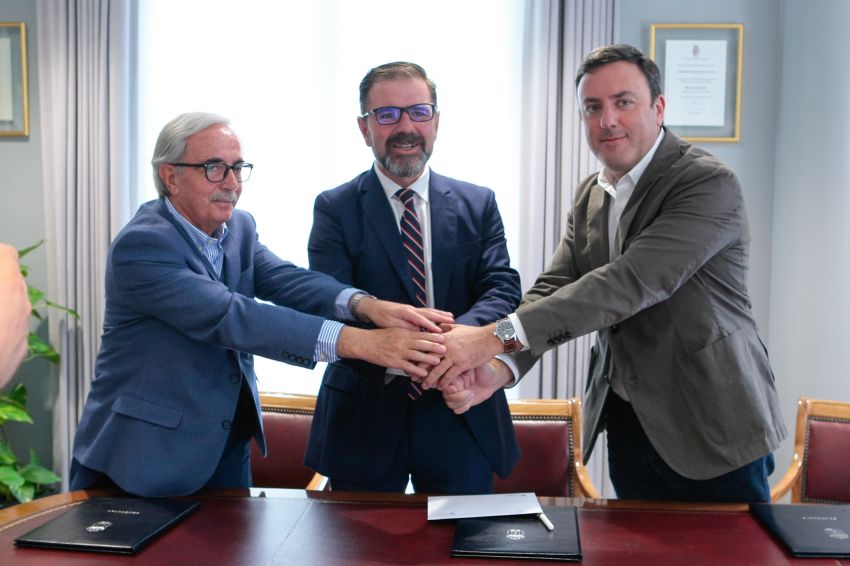 A Deputación e o Concello de Ferrol invisten 610.000 euros na primeira fase das obras de renovación do estadio da Malata, en Ferrol