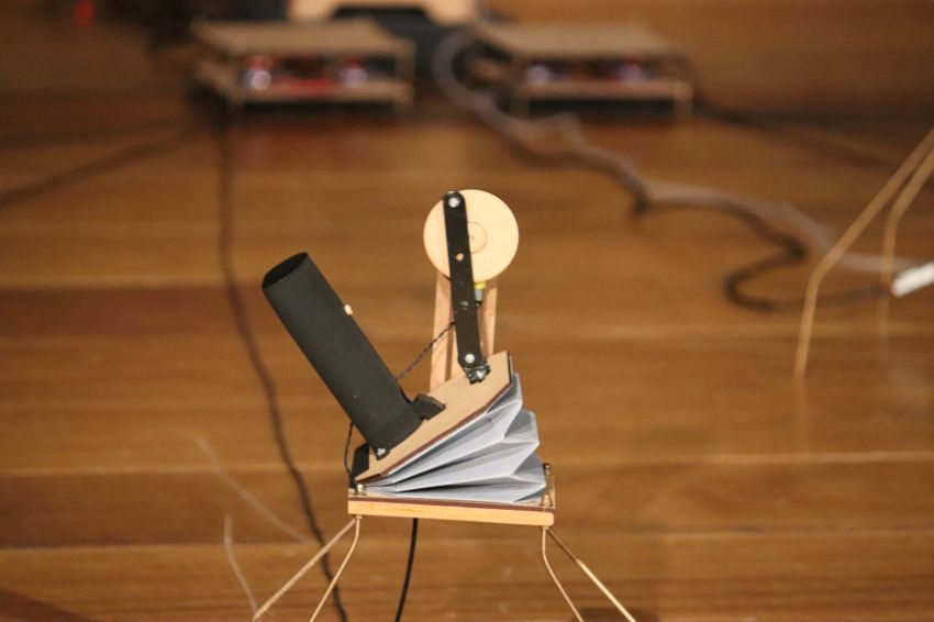 Natividade González reivindica o apoio da Deputación ás propostas culturais da USC na inauguración da exposición 'Organscape'