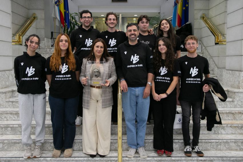 A Deputación da Coruña recibe a Noite Bohemia polo Premio Nacional de Teatro Clásico Grecolatino