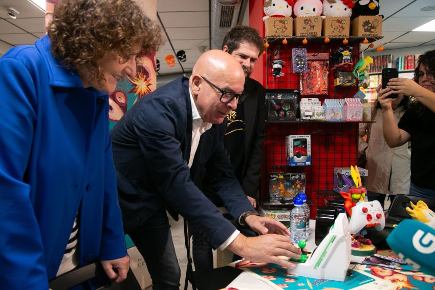 A Deputación presenta ‘Pixel á Feira’, un evento que convertirá Compostela na capital galega do videoxogo e da cultura dixital os días 8 e 9 de novembro