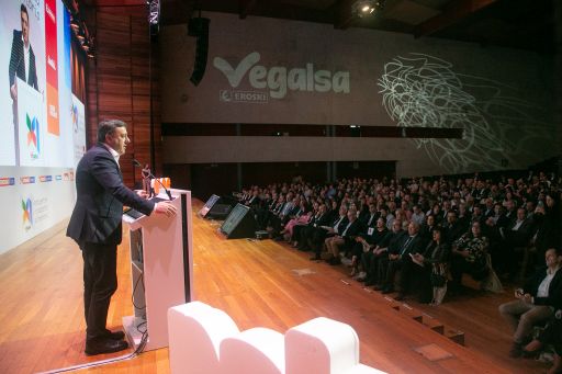 Formoso salienta a “función vital” que o sector da distribución ten “para un rural galego ameazado”