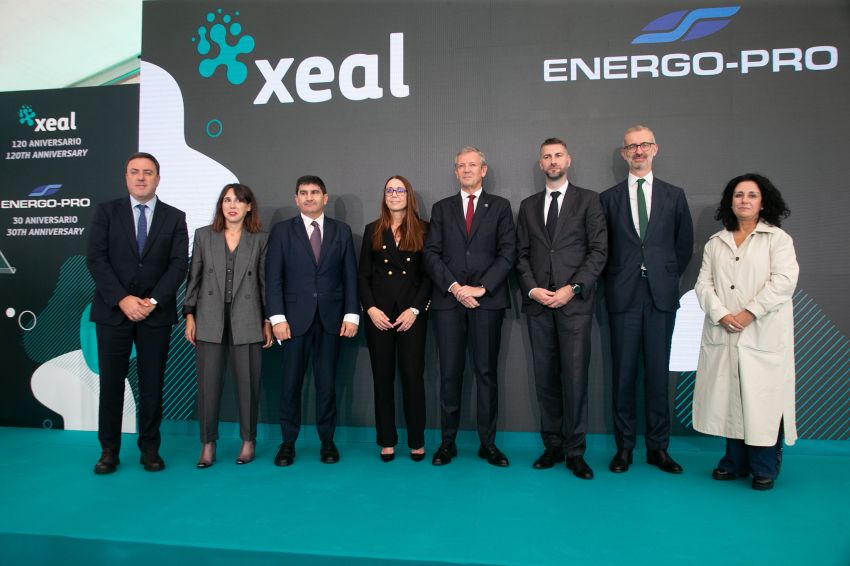 Formoso pon en valor a fábrica de XEAL en Cee como “símbolo da necesaria unión entre a industria e a enerxía”, imprescindible como “garantía de futuro”