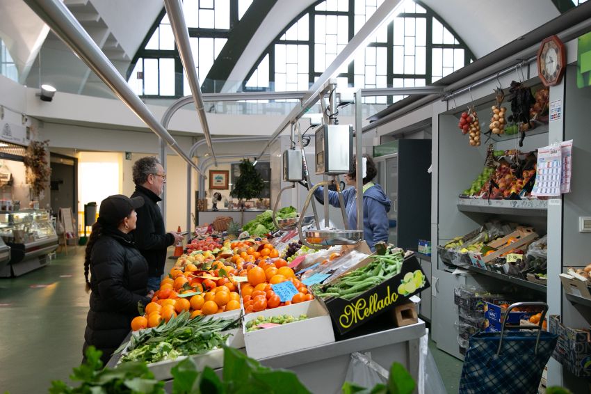 A Deputación impulsa o comercio e a hostalaría local con preto de medio millón de euros