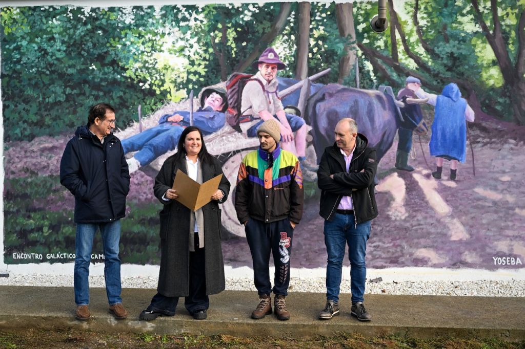 A Deputación da Coruña inaugura en Negreira, Cee e Corcubión os novos murais da II edición de “Arte no Camiño”