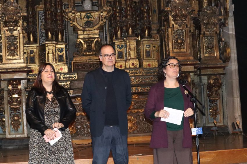 Natividade González reivindica o apoio da Deputación ás propostas culturais da USC na inauguración da exposición 'Organscape'