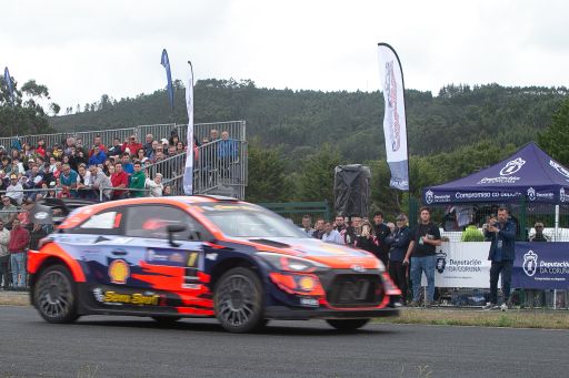 A Festa do Motor das Pontes esténdese a toda a fin de semana con actividades o sábado e o Rallyshow como gran cita do domingo