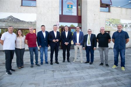 A Deputación e o Concello de Carballo colaboran nun proxecto piloto para a promoción de vivenda social ecolóxica e sustentable
