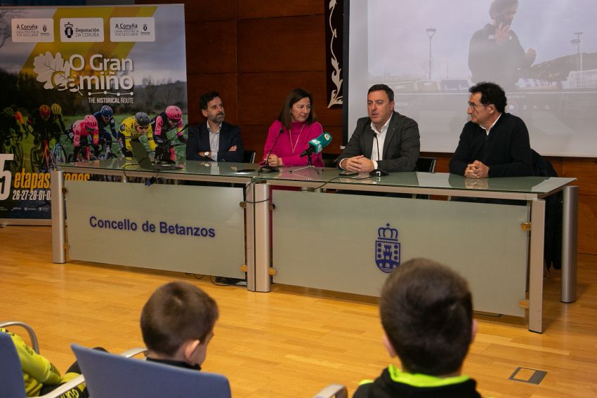 A etapa decisiva da proba ciclista O Gran Camiño disputarase entre Betanzos e Santiago de Compostela co apoio da Deputación da Coruña