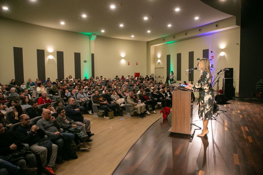 Carnota inaugura o novo Auditorio Municipal do Viso, chamado a ser “o corazón cultural” do concello