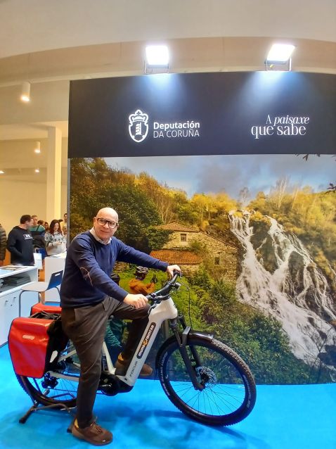 Regueira: «Volvemos de Navartur coa satisfacción de ver asociado o noso territorio a un turismo de calidade e sostíbel»