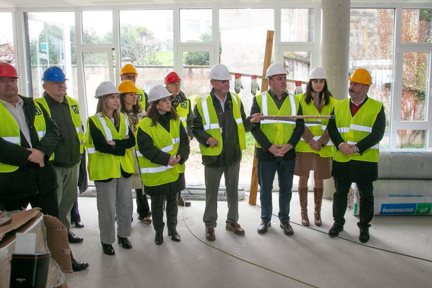 Formoso anuncia que a Deputación colaborará con 300.000 euros na construción do novo centro integral de rehabilitación de dano cerebral de Adaceco en Eirís