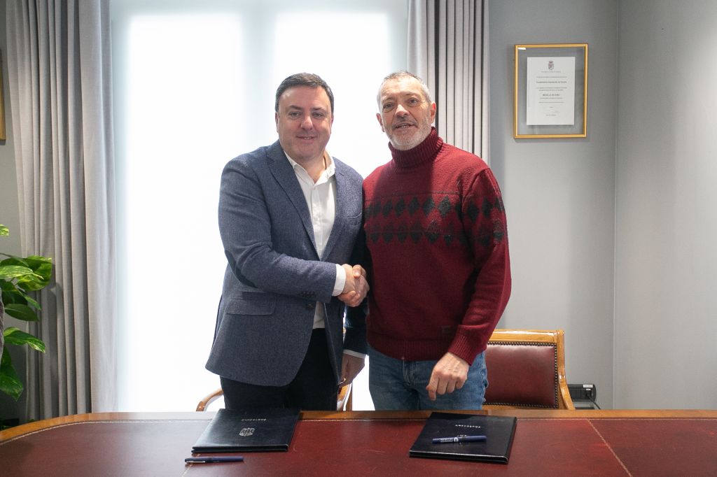 A Deputación e o Concello de Zas asinan o convenio para a xestión das visitas e actividades culturais nas Torres do Allo durante 2026