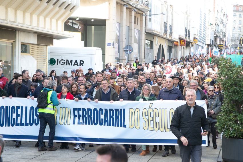 A Deputación da Coruña súmase ás reivindicacións do Foro Cidadán polo Ferrocarril pola modernización da infraestrutura ferroviaria de Ferrolterra