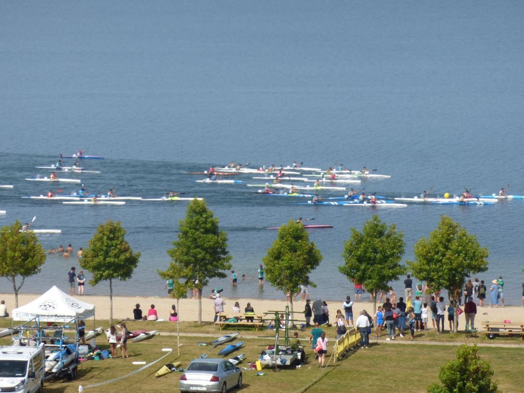 Once clubs e 338 deportistas participan este sábado no lago das Pontes na final do ‘III Circuíto de piragüismo Deputación da Coruña’