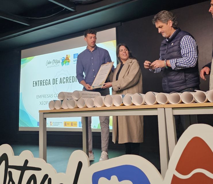 A Deputación participa en Valdoviño na entrega das primeiras acreditacións ás empresas turísticas colaboradoras do Xeoparque Cabo Ortegal