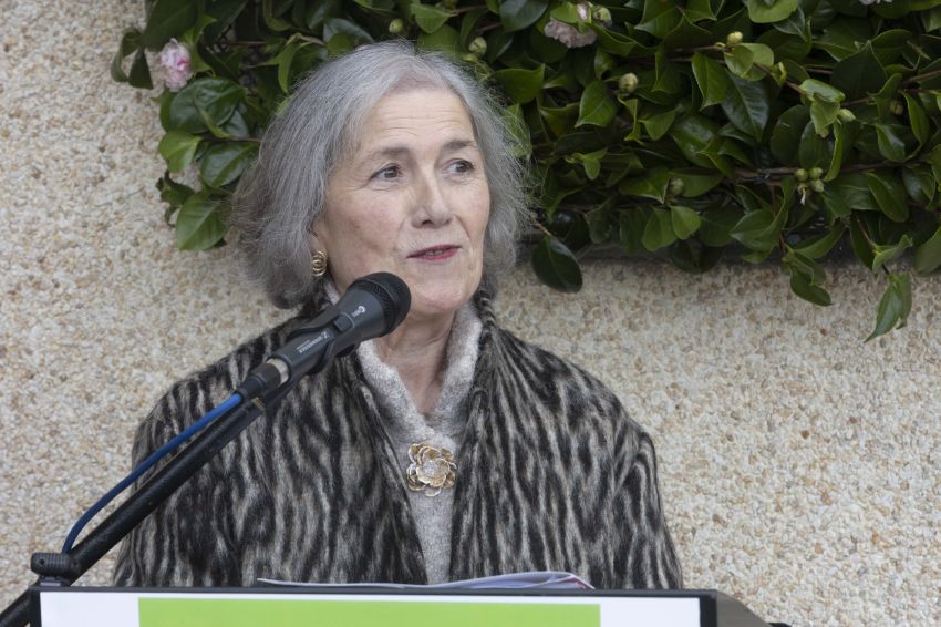 A Deputación participa en Cee no acto de homenaxe a Concha Seoane, 