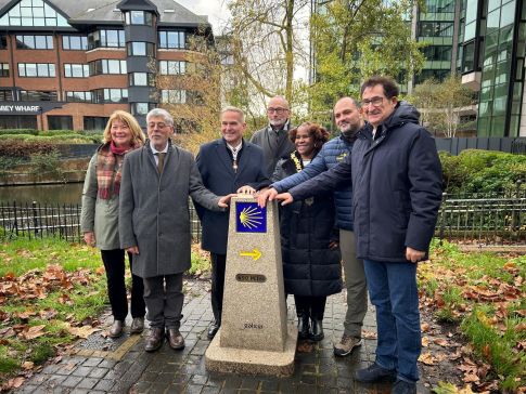 A Deputación impulsa o tramo sur do Camiño Inglés coa inauguración de dúas mouteiras en Reading e Winchester